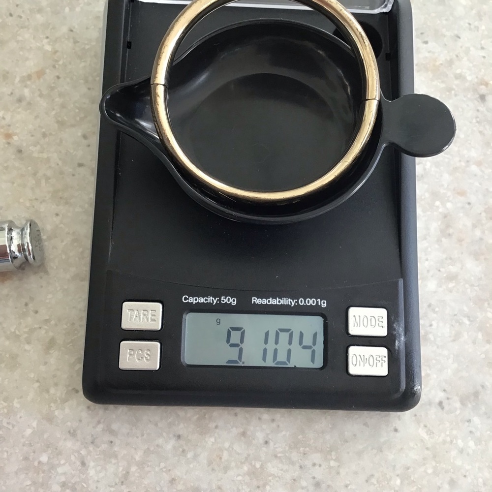 Child GF Bangle Hinged Bracelet - Picture 11 of 11